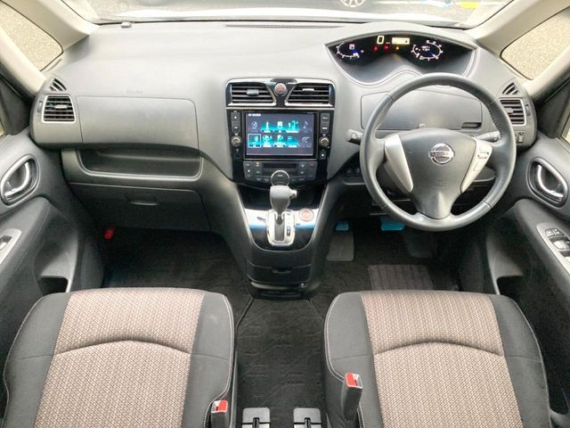 NISSAN SERENA  S-HYBRID 2014