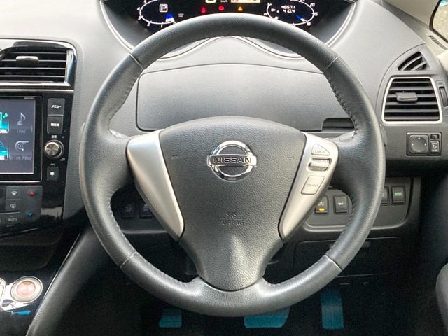 NISSAN SERENA  S-HYBRID 2014