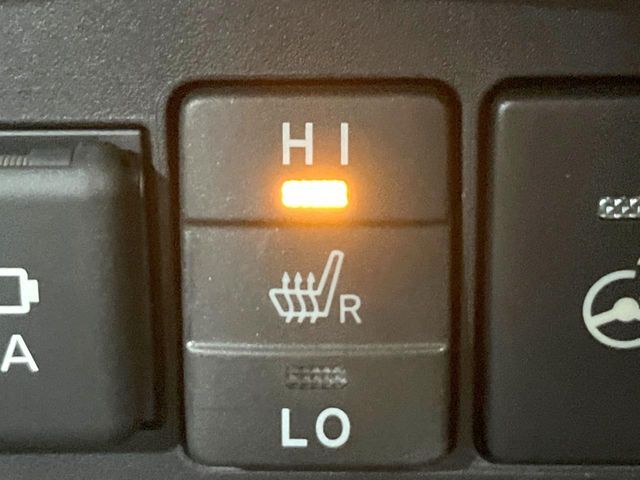 TOYOTA SIENTA HYBRID 2018