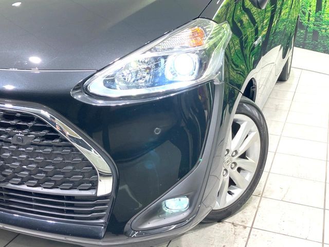 TOYOTA SIENTA HYBRID 2018