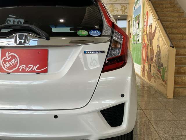 HONDA FIT HYBRID 4WD 2015