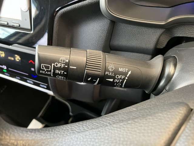 HONDA FIT HYBRID 4WD 2015