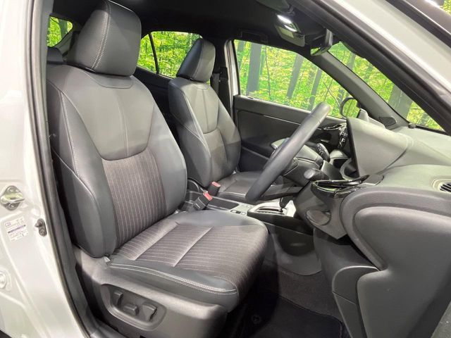 TOYOTA YARIS CROSS HYBRID 2023