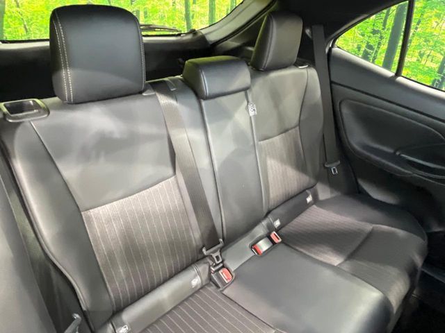 TOYOTA YARIS CROSS HYBRID 2023