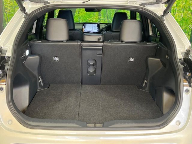 TOYOTA YARIS CROSS HYBRID 2023