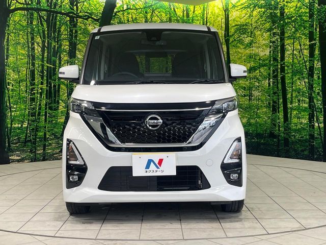 NISSAN ROOX 2022
