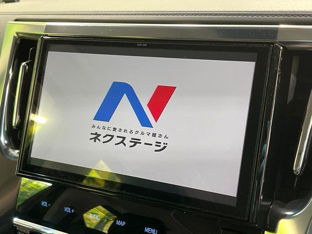 TOYOTA ALPHARD 4WD 2018