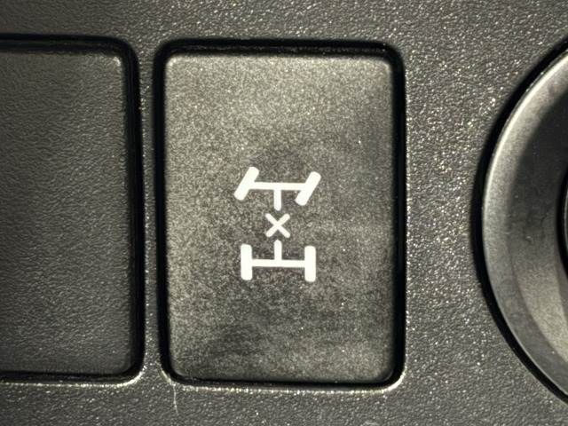 TOYOTA LANDCRUISER PRADO 2015