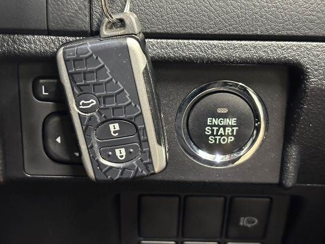 TOYOTA LANDCRUISER PRADO 2015