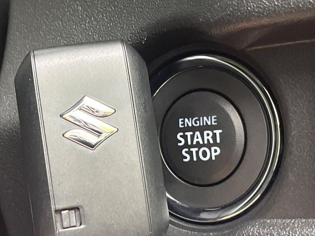 SUZUKI JIMNY NOMADE 2025