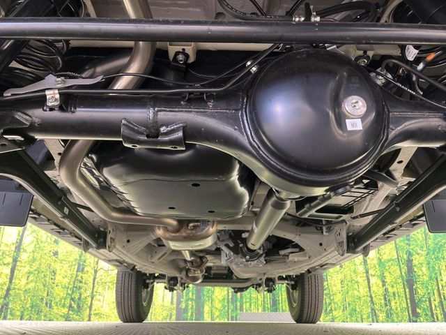 SUZUKI JIMNY NOMADE 2025