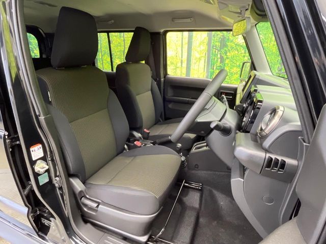 SUZUKI JIMNY NOMADE 2025