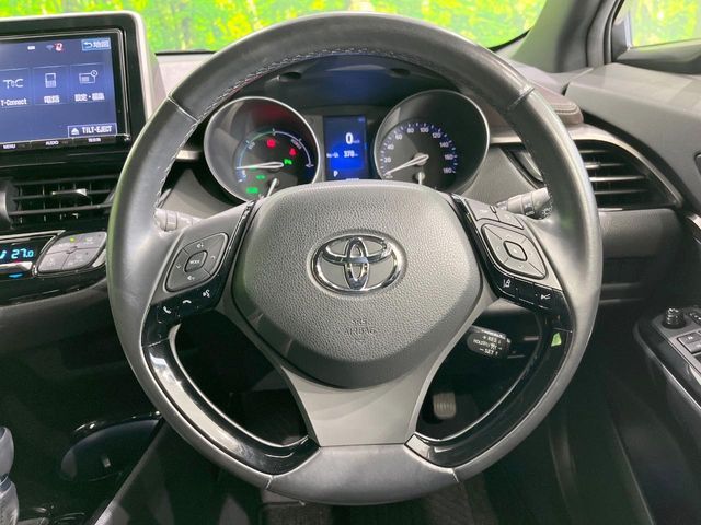 TOYOTA C-HR 2017