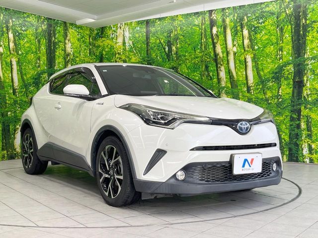 TOYOTA C-HR 2017