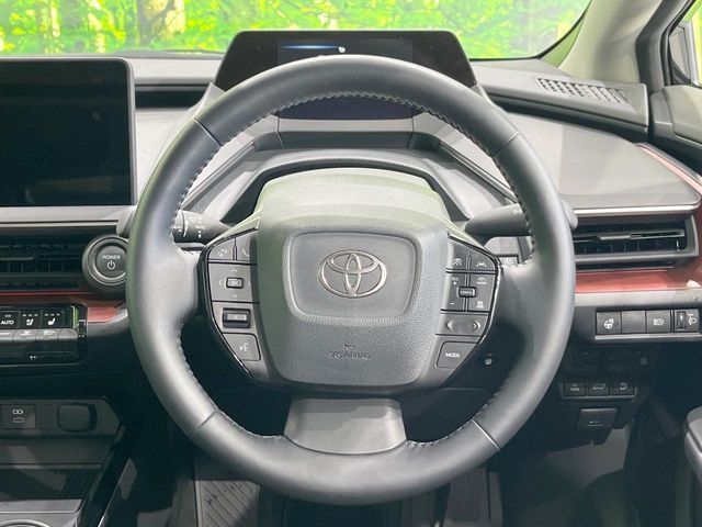TOYOTA PRIUS 2024