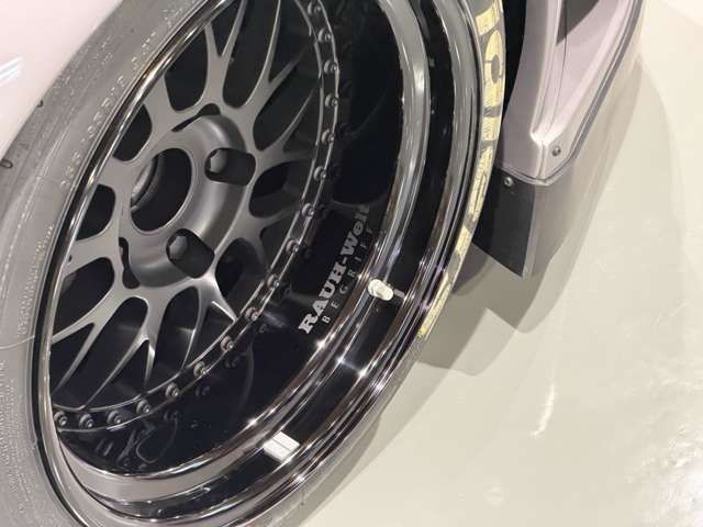 PORSCHE PORSCHE 911 1997