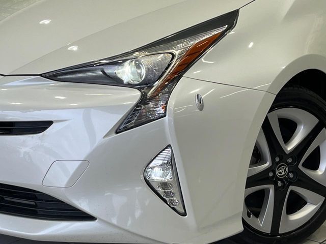 TOYOTA PRIUS 2016