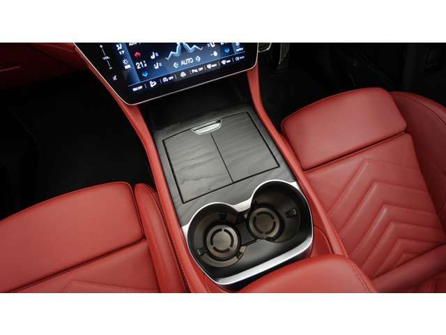 MASERATI MASERATI Grecale 2025