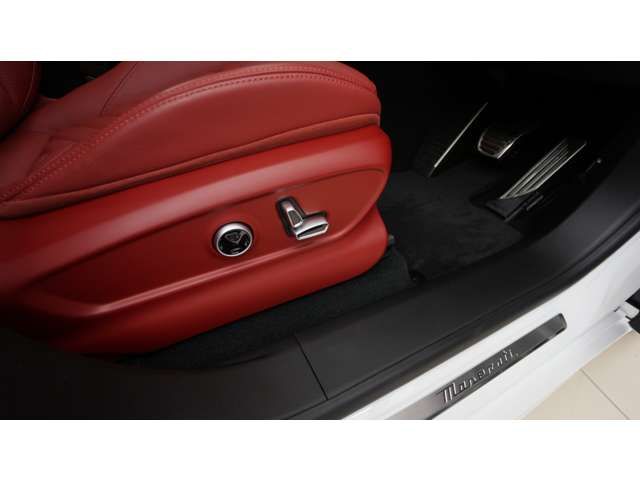 MASERATI MASERATI Grecale 2025