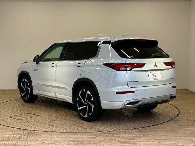 MITSUBISHI OUTLANDER PHEV 2022
