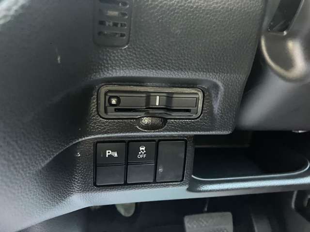 HONDA N BOX CUSTOM 2022