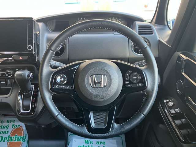 HONDA N BOX CUSTOM 2022