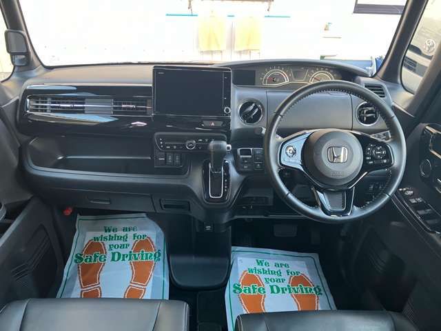 HONDA N BOX CUSTOM 2022