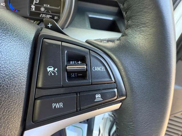 SUZUKI Spacia GEAR 2022