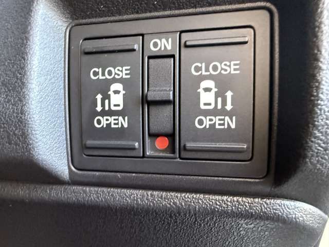 HONDA N BOX CUSTOM 2023