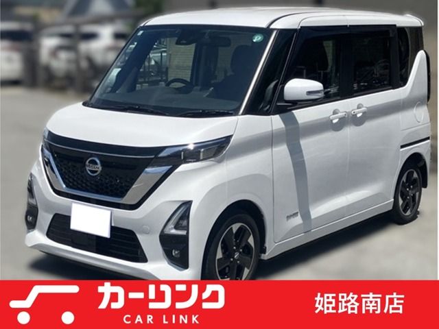 NISSAN ROOX 2021
