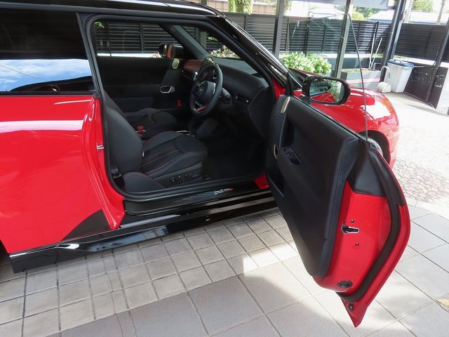 BMW MINI COOPER 2025