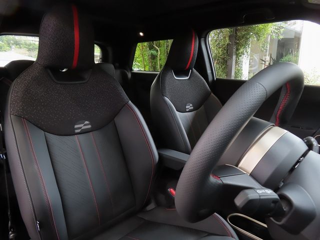 BMW MINI COOPER 2025