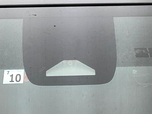 TOYOTA VOXY HYBRID 2022