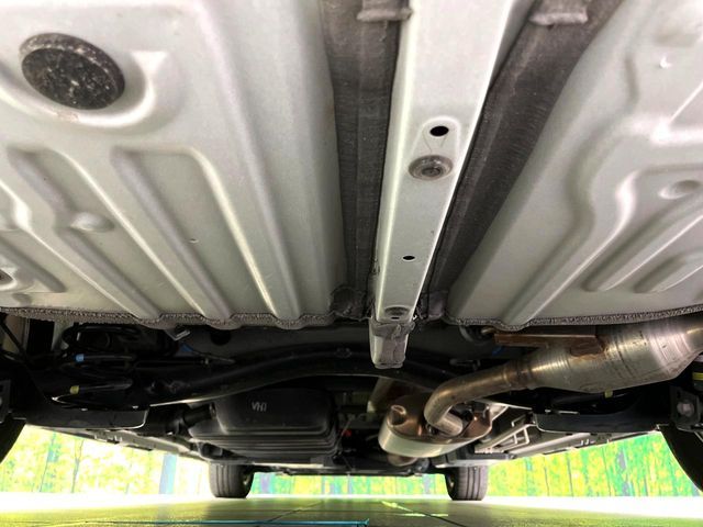 TOYOTA NOAH HYBRID 2022