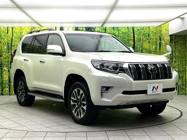 TOYOTA LANDCRUISER PRADO 2022