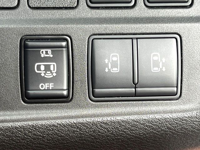 NISSAN SERENA  S-HYBRID 2017