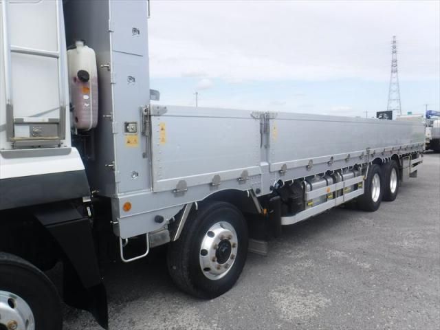 MITSUBISHI FUSOU SUPER GREAT 2018