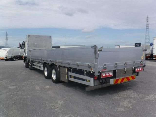 MITSUBISHI FUSOU SUPER GREAT 2018