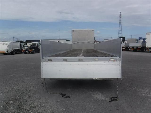 MITSUBISHI FUSOU SUPER GREAT 2018