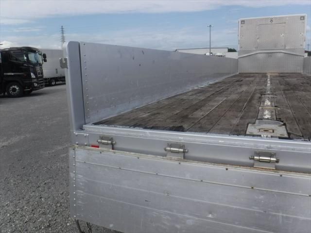 MITSUBISHI FUSOU SUPER GREAT 2018