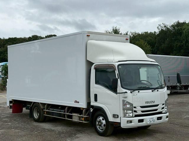 ISUZU ELF 2018