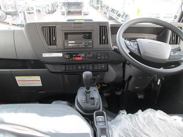 ISUZU ELF 2025