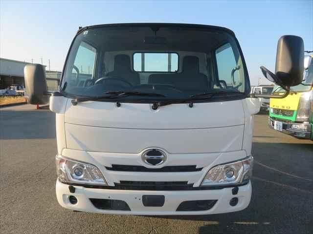 HINO DUTRO 2020