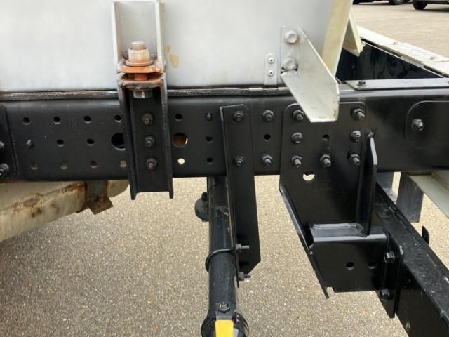 MITSUBISHI CANTER 2022