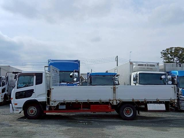 NISSAN DIESEL CONDOR 2013