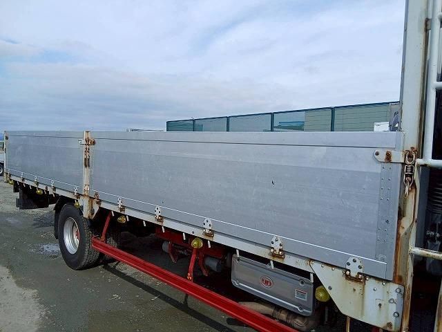 NISSAN DIESEL CONDOR 2013