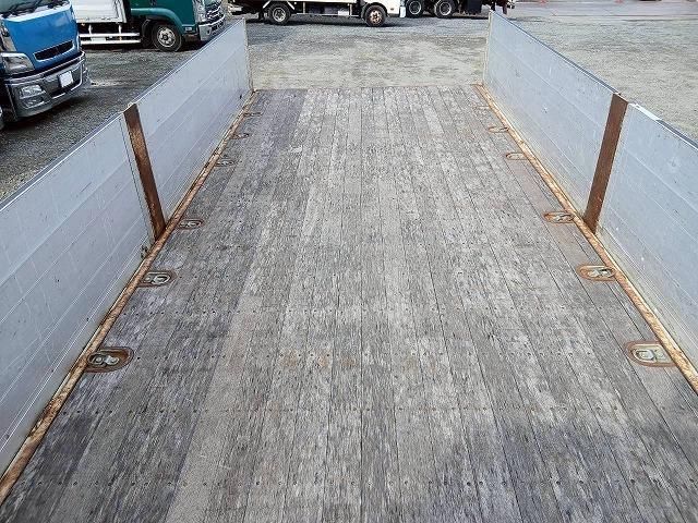 NISSAN DIESEL CONDOR 2013