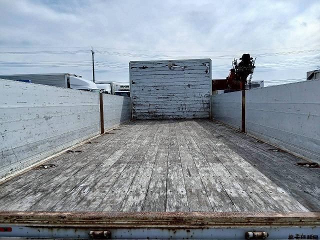 NISSAN DIESEL CONDOR 2013