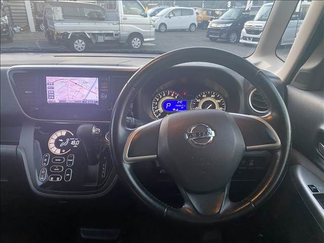 NISSAN DAYZ ROOX 2014