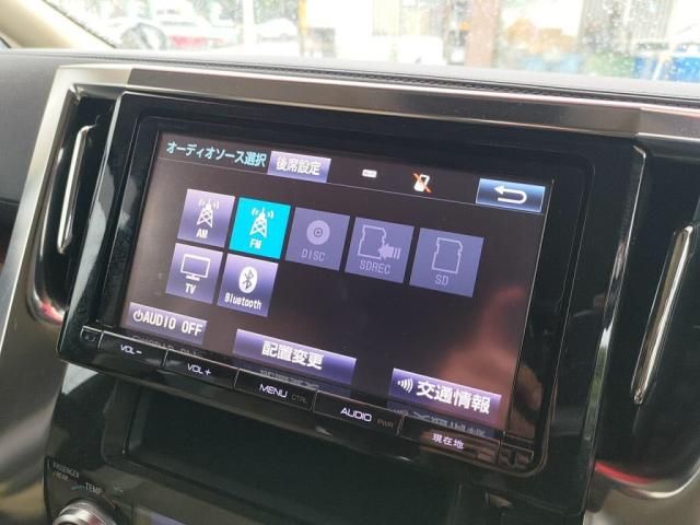 TOYOTA VELLFIRE 2016